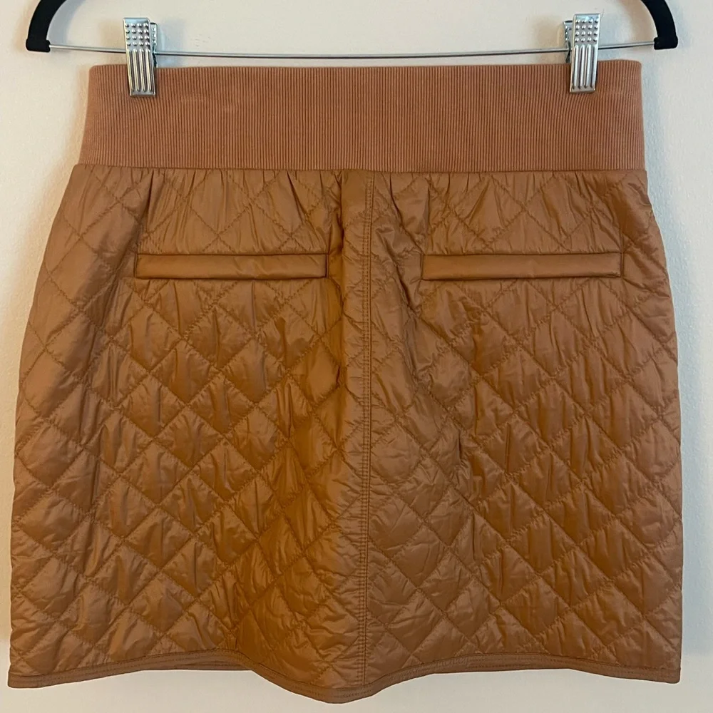 Athleta Quilted Mini Skirt in Warm Brown - Picture 2 of 4